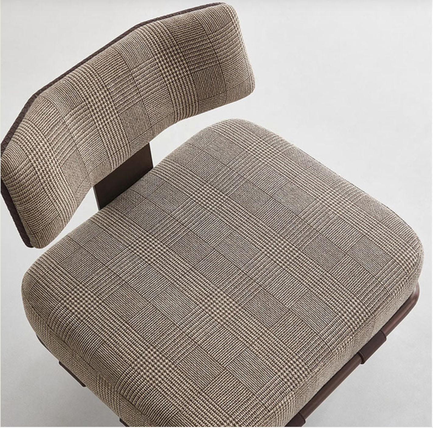 Fauteuil de salon pied-de-poule